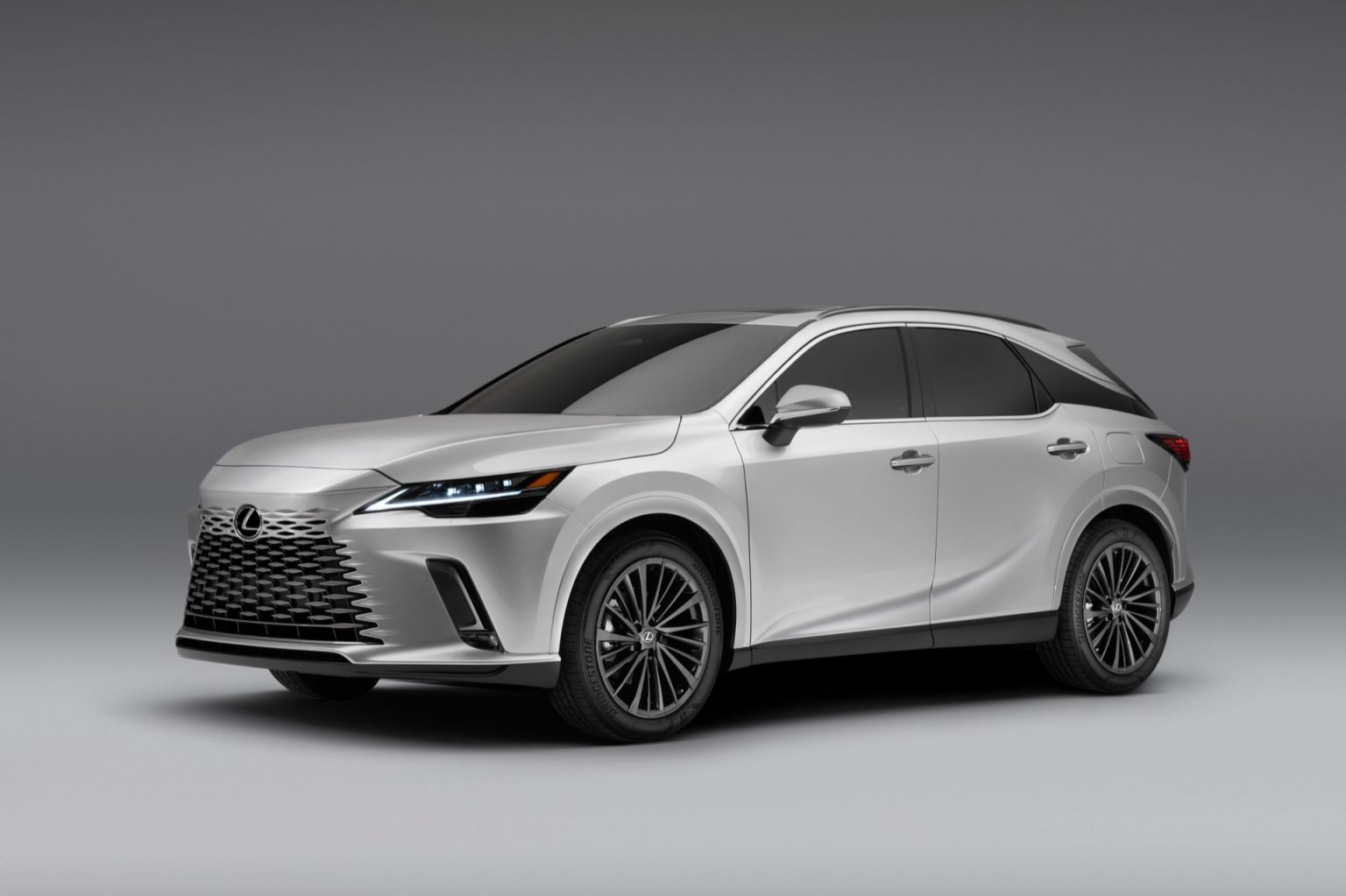 Redesigned With Power! Lexus RX 500H 2023